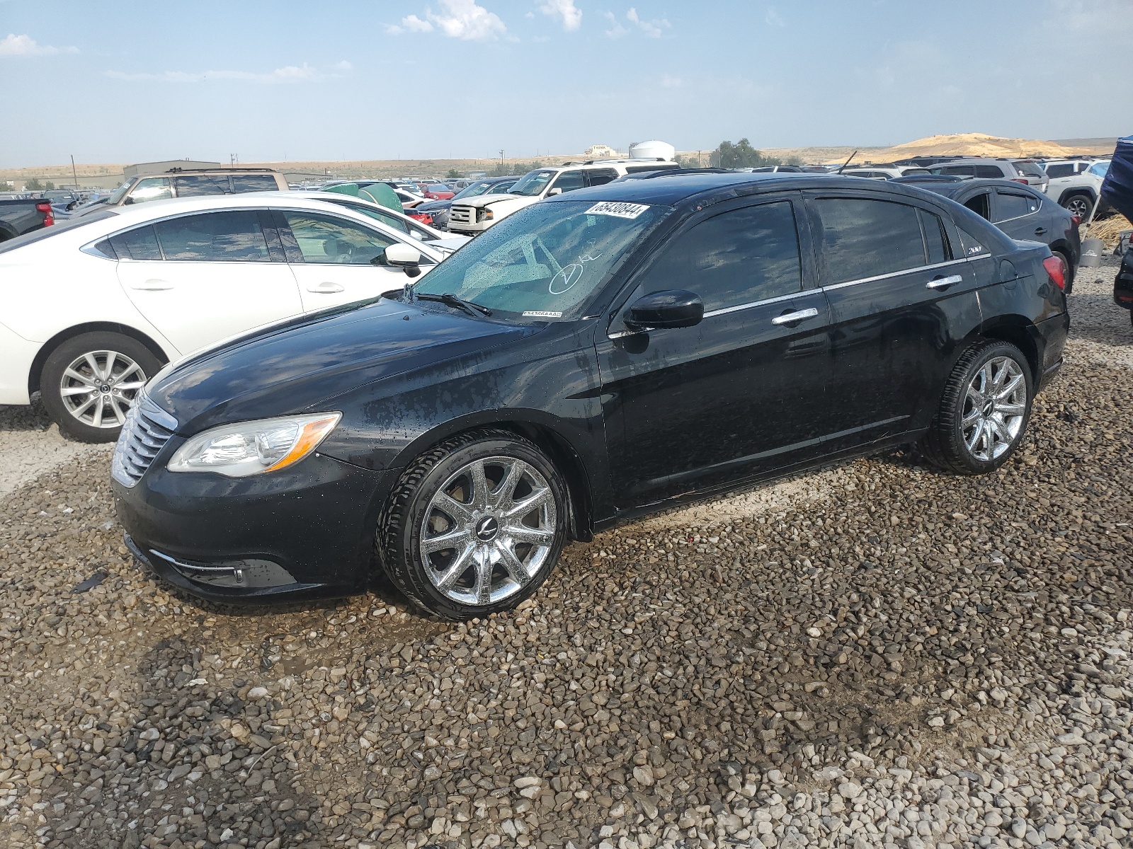 2013 Chrysler 200 Limited vin: 1C3CCBCG2DN688847