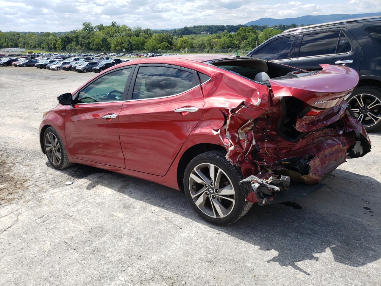 2014 Hyundai Elantra - Image 2