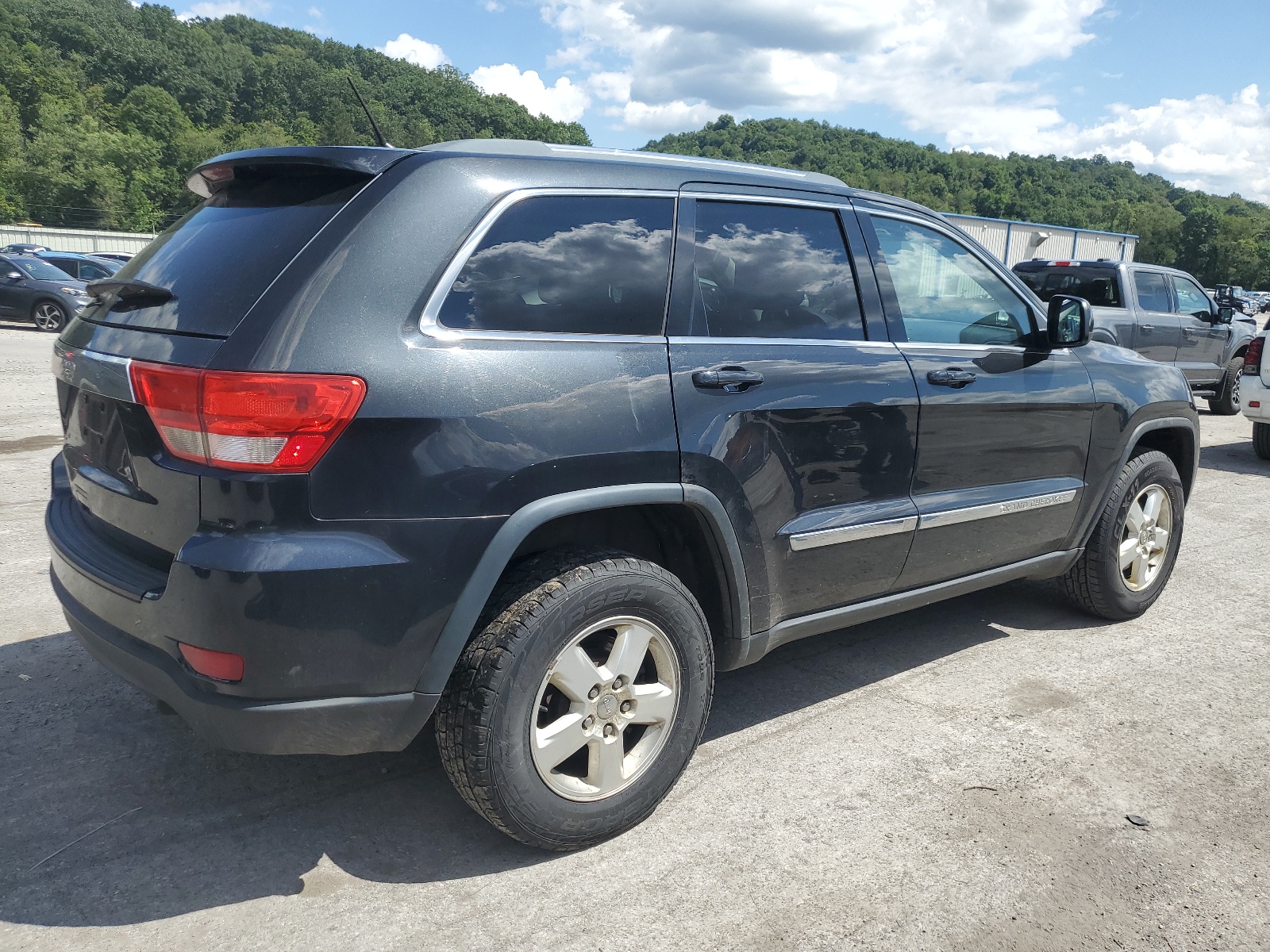 2012 Jeep Grand Cherokee Laredo vin: 1C4RJFAG1CC324886