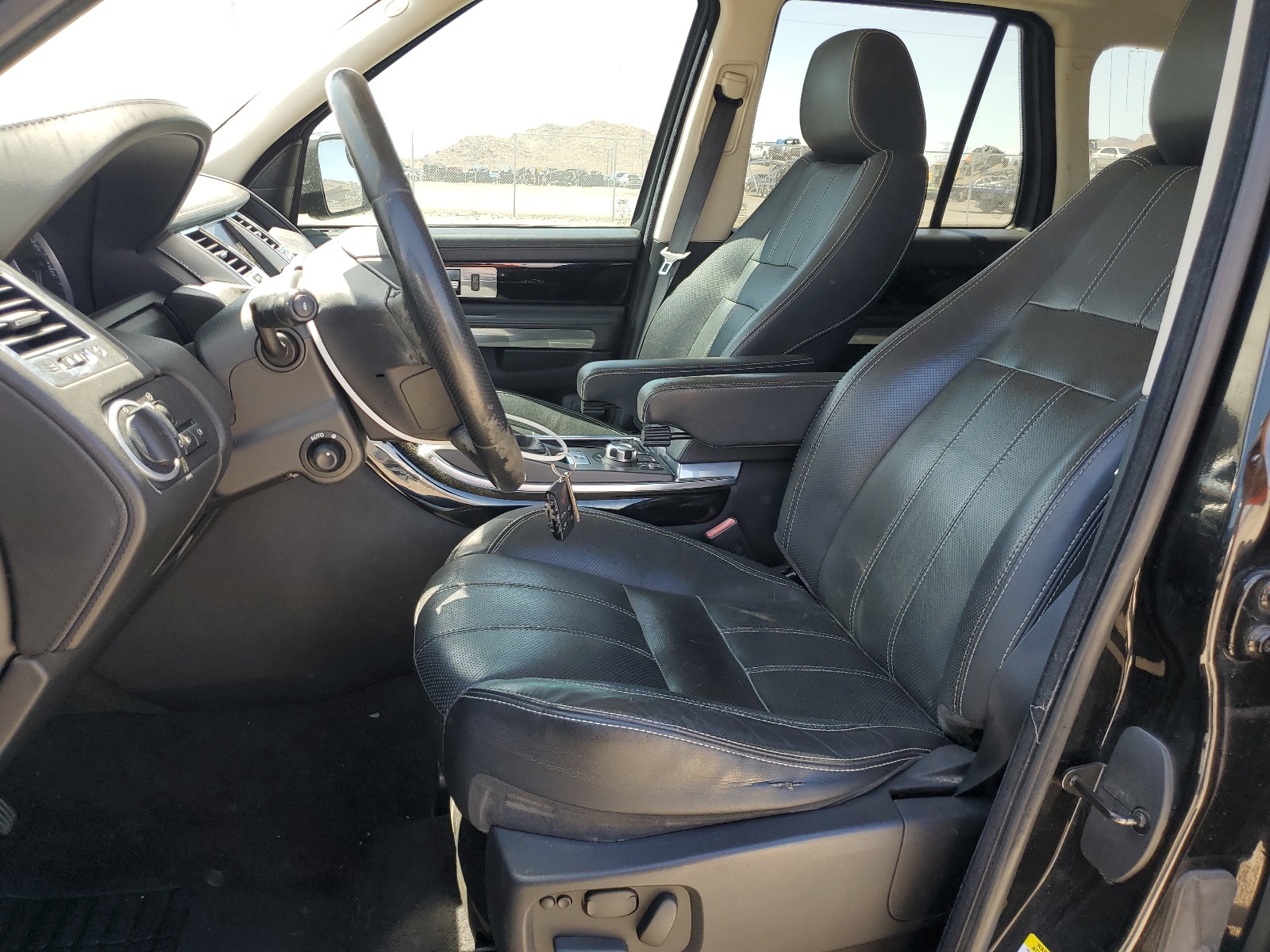 SALSK2D47BA270182 2011 Land Rover Range Rover Sport Lux