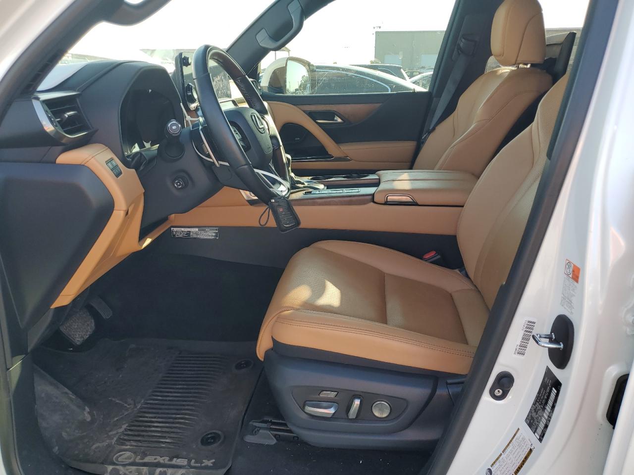 2023 Lexus Lx 600 Base VIN: JTJGB7CX2P4020650 Lot: 66815344