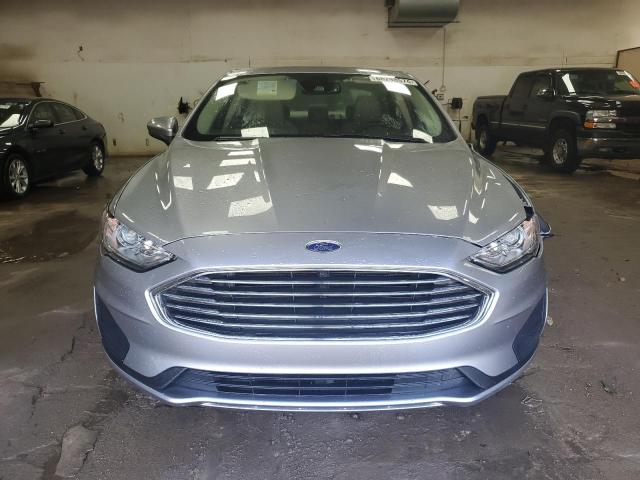  FORD FUSION 2020 Серебристый