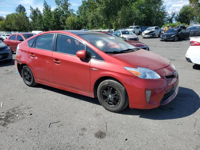  TOYOTA PRIUS 2013 Красный