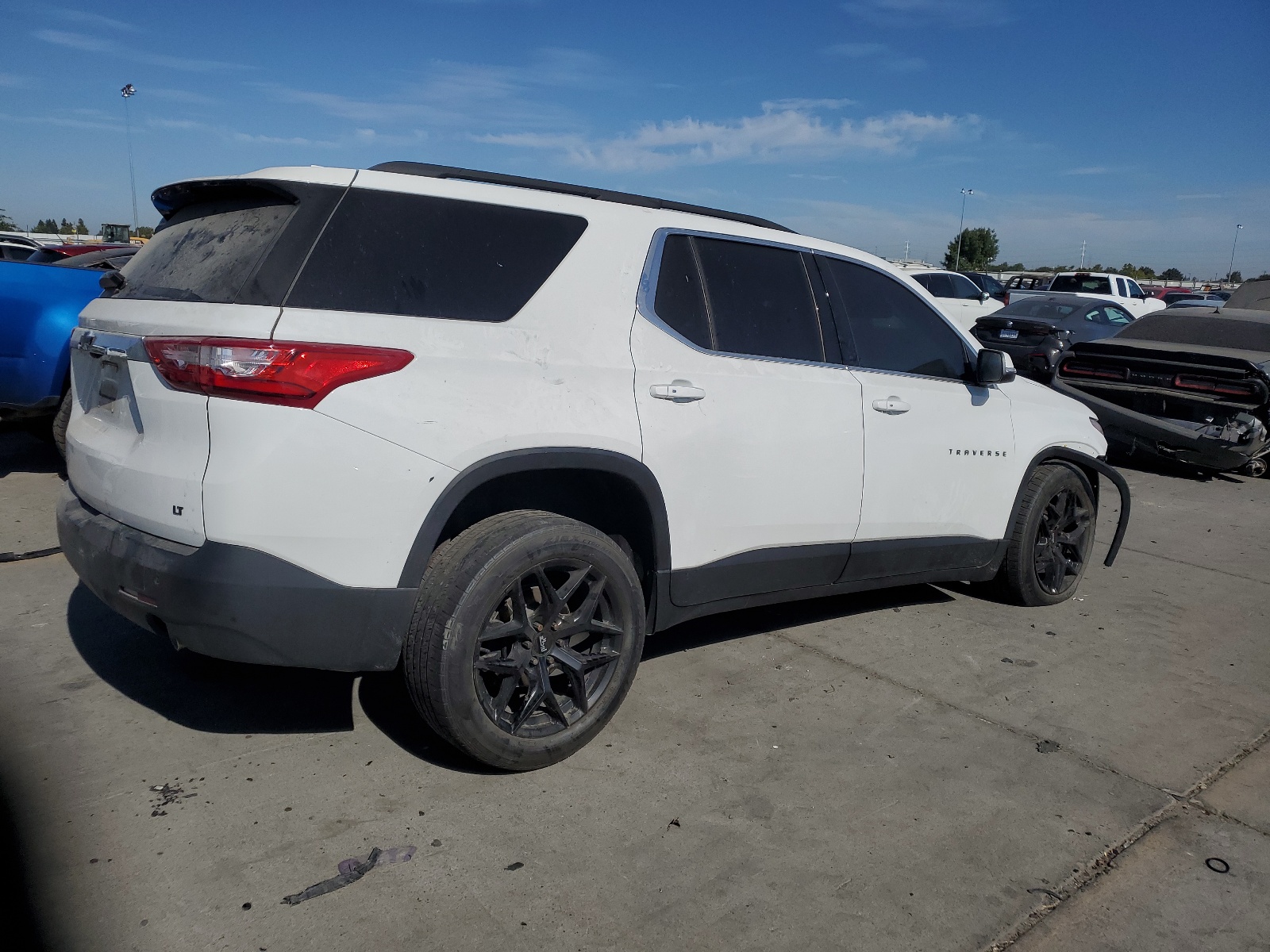 2021 Chevrolet Traverse Lt vin: 1GNERGKW9MJ156762