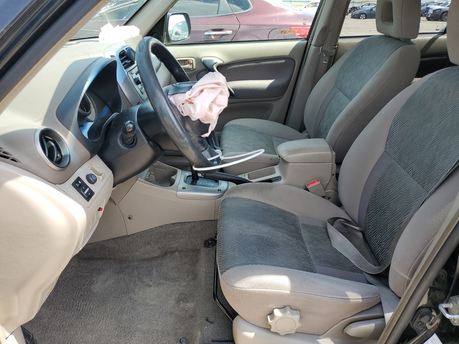 JTEGH20V830085975 2003 Toyota Rav4