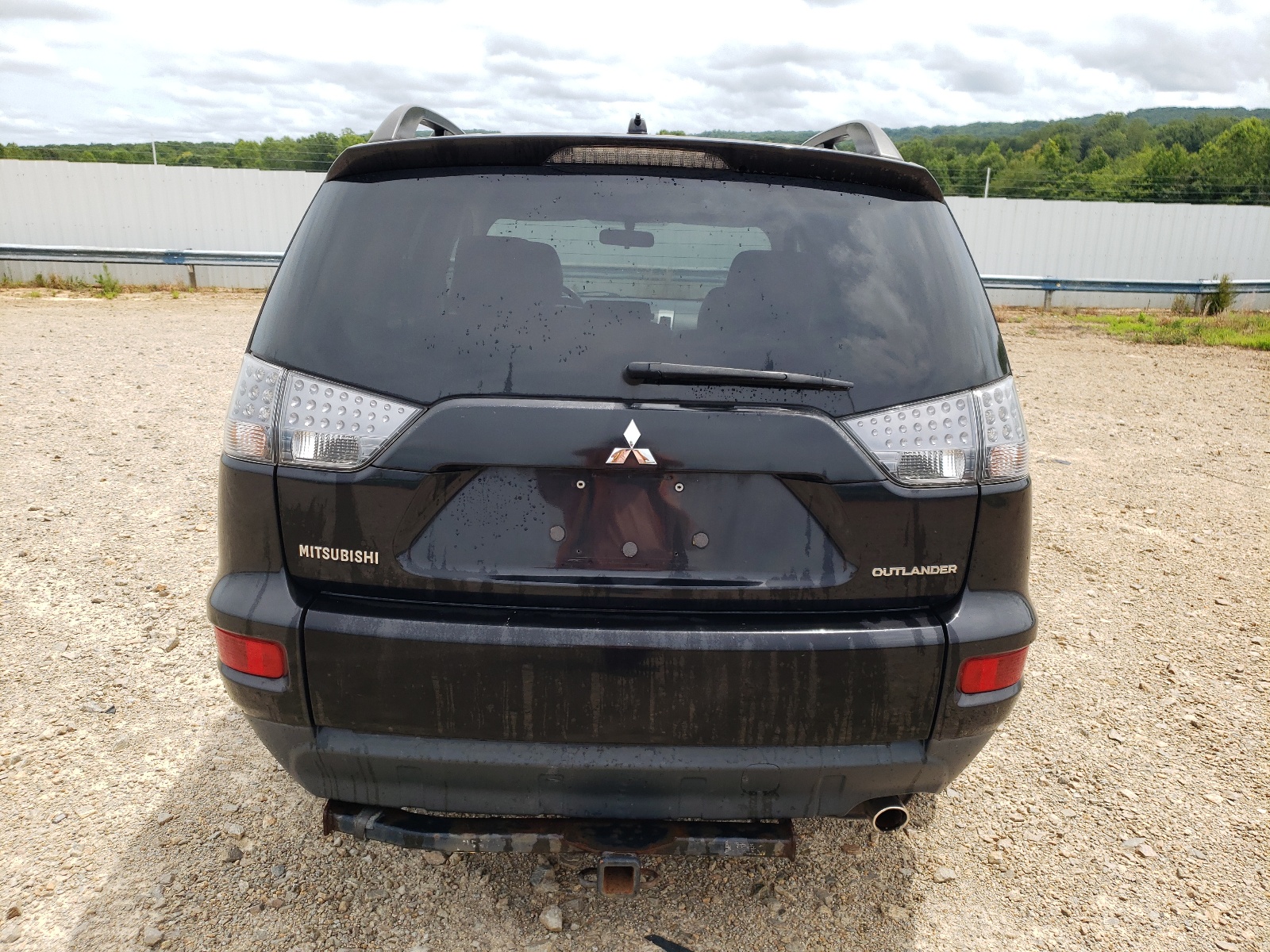 JA4AS3AW8BU018013 2011 Mitsubishi Outlander Se