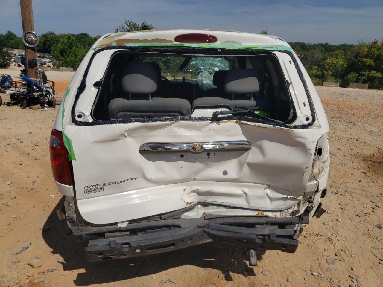 2005 Chrysler Town & Country VIN: 1C4GP45R25B431802 Lot: 68373774