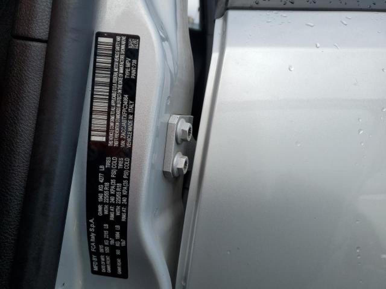 2015 Jeep Renegade Latitude VIN: ZACCJABTXFPC34964 Lot: 68240884