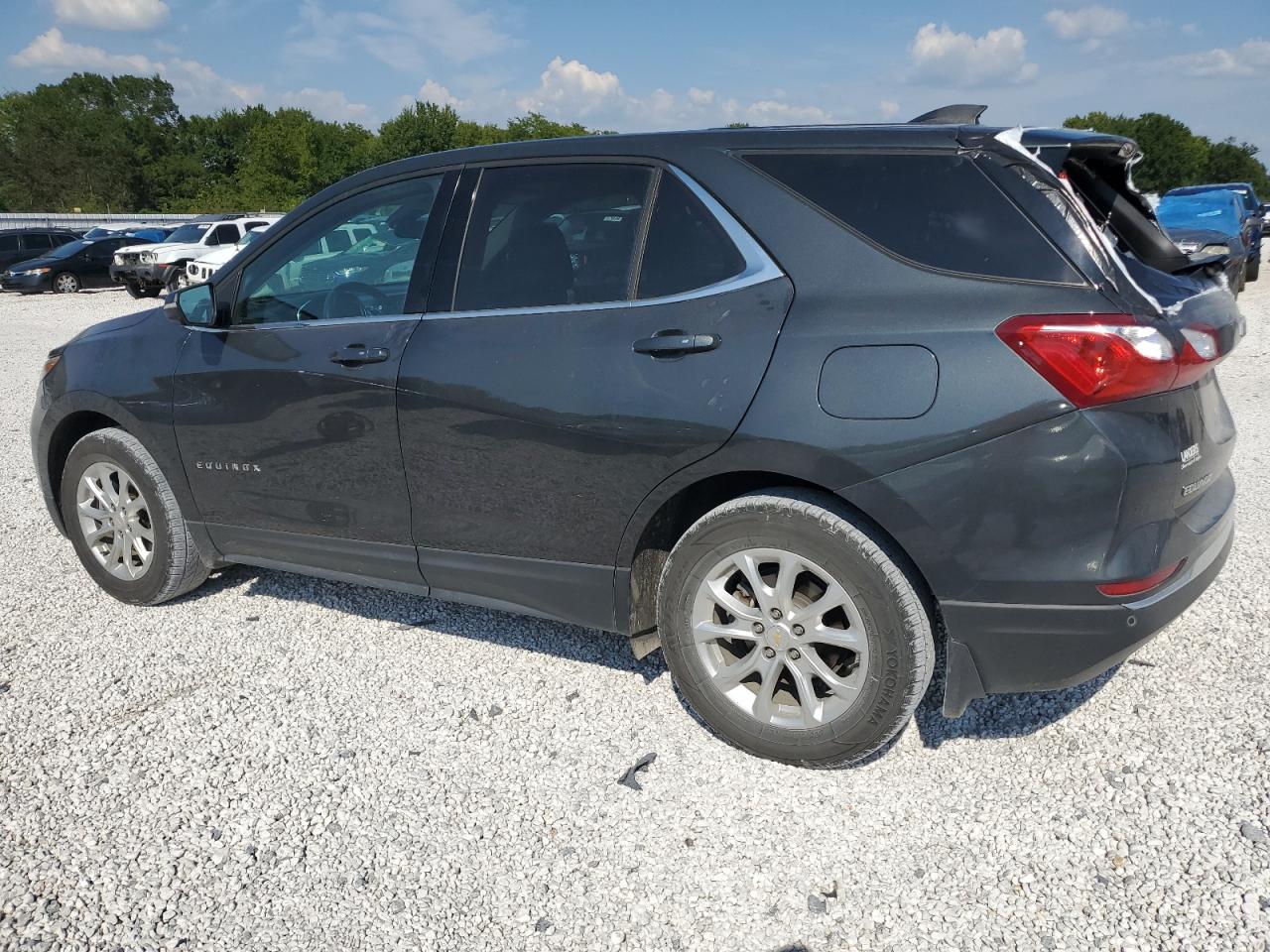 2GNAXJEV8K6232079 2019 CHEVROLET EQUINOX - Image 2