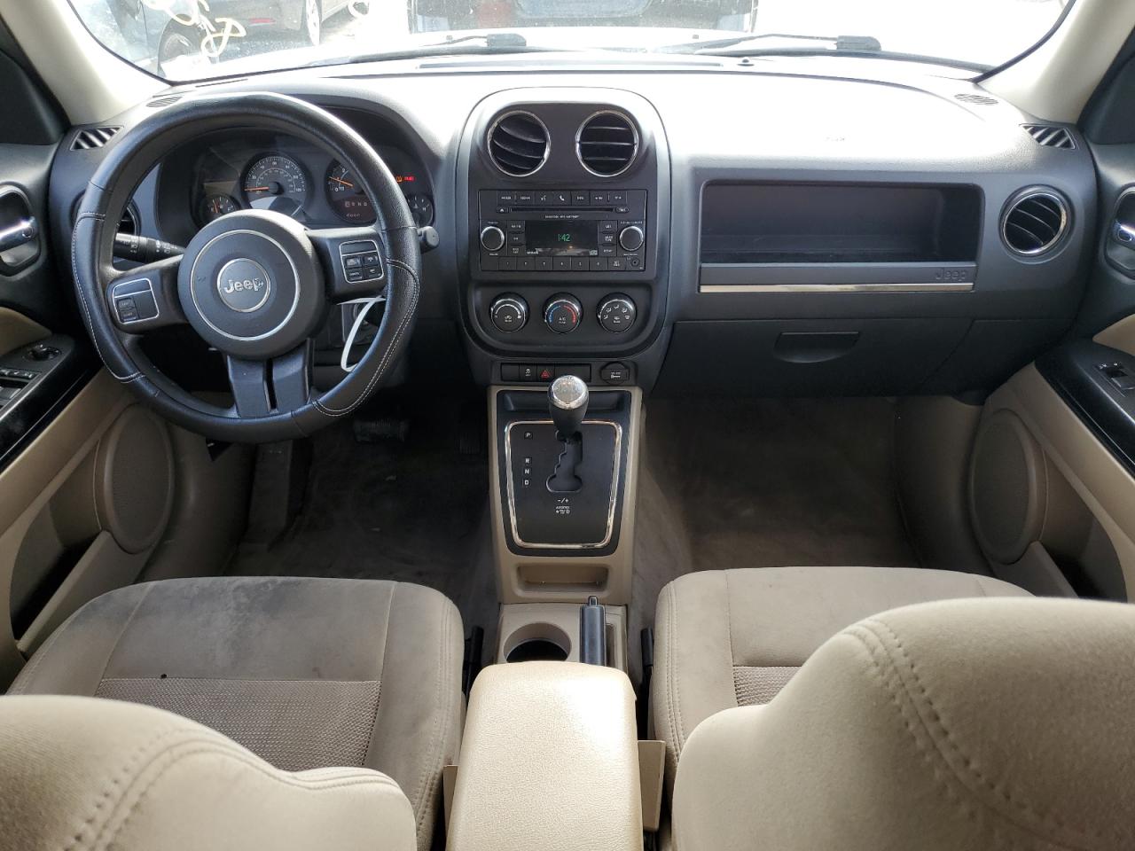 2016 Jeep Liberty (Patriot) - Image 8