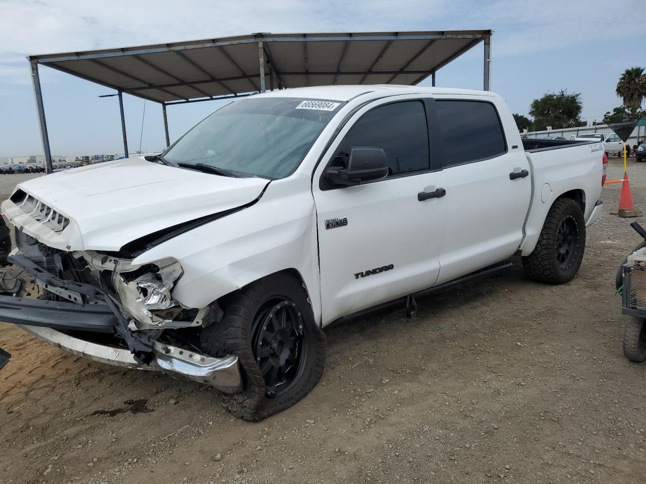 2016 TOYOTA TUNDRA