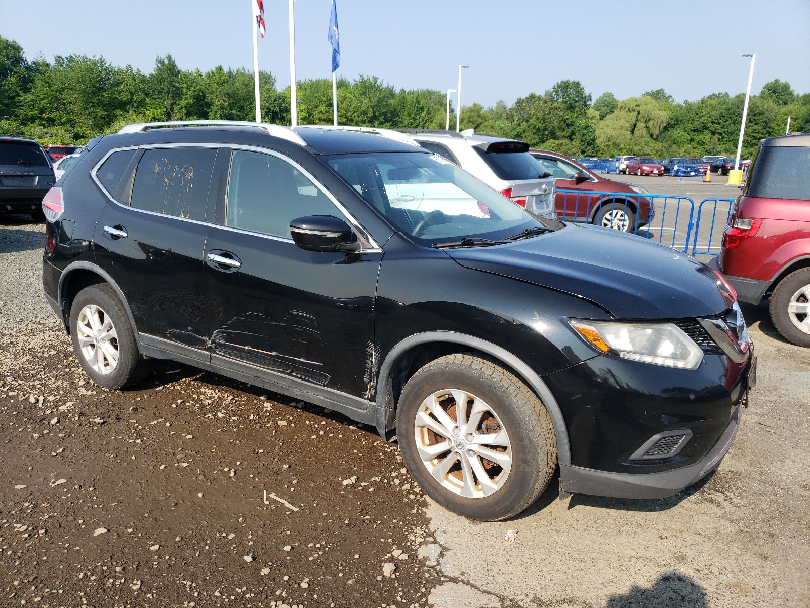 2015 Nissan Rogue S vin: KNMAT2MV0FP542633