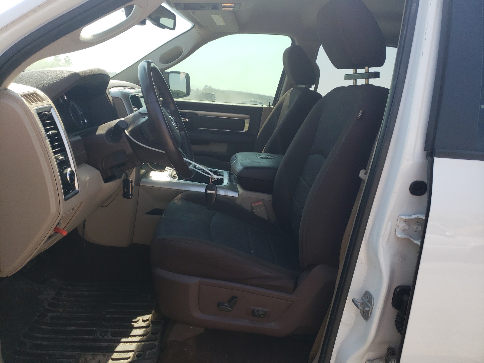 1C6RR7LM7GS206149 2016 Ram 1500 Slt