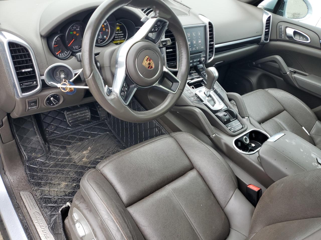 WP1AA2A26HKA88760 2017 Porsche Cayenne