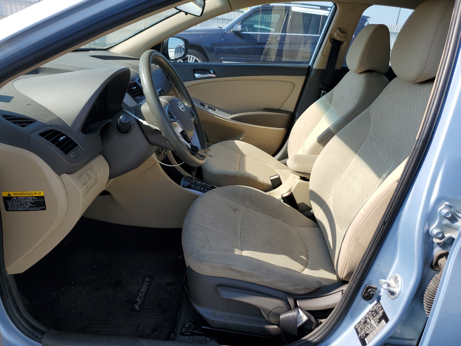 KMHCU4AE7DU442075 2013 Hyundai Accent Gls