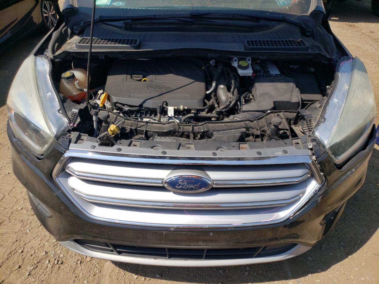 1FMCU9GD6HUC71272 2017 Ford Escape Se