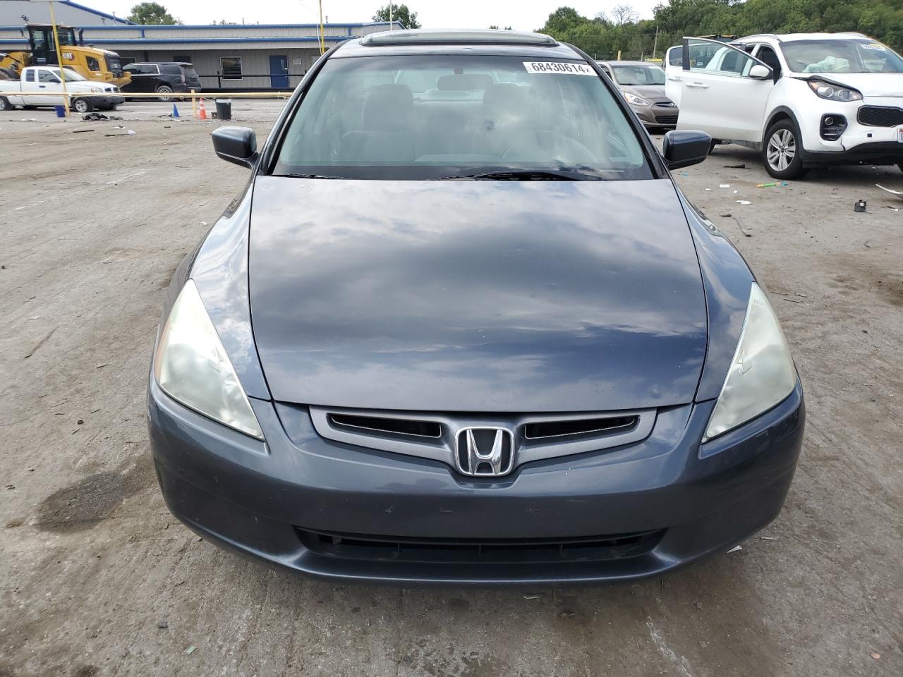 2004 Honda Accord - Image 5