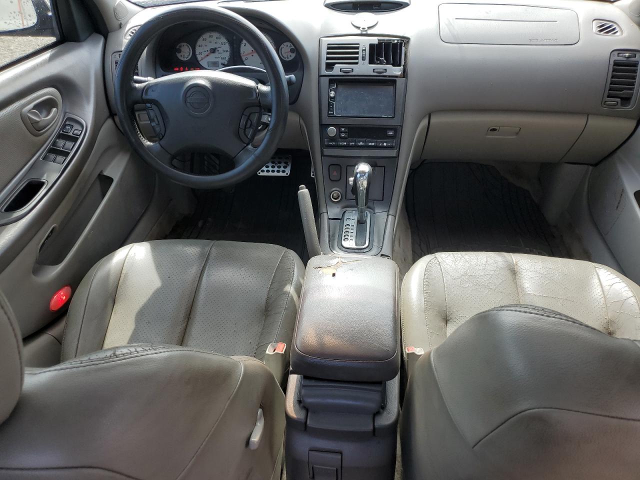 JN1CA31DX1T609659 2001 Nissan Maxima Gxe