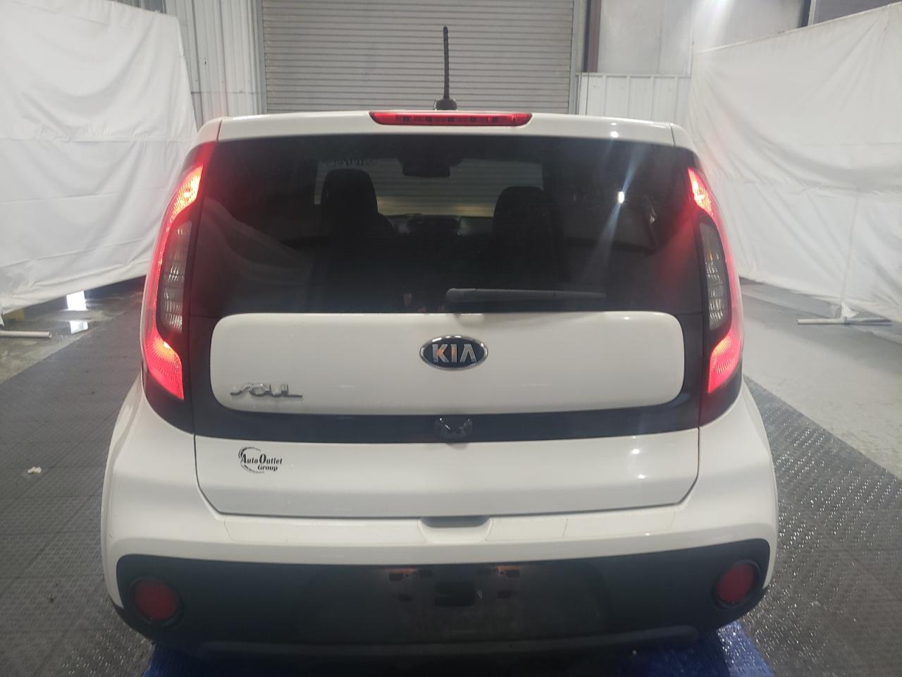 KNDJN2A26K7635767 2019 Kia Soul