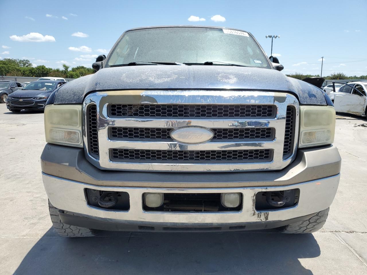 2006 Ford F250 - Image 5