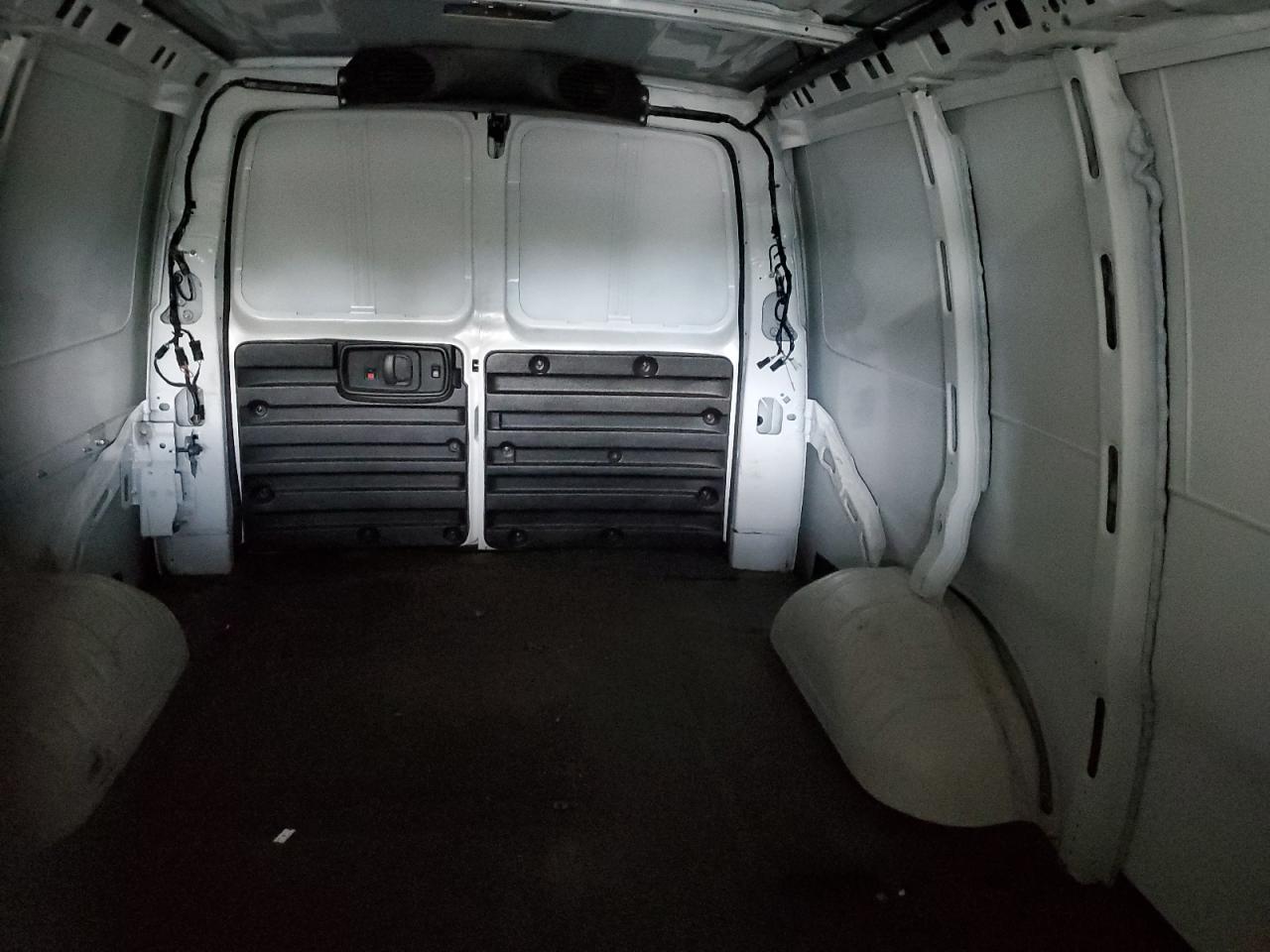 2020 Chevrolet Express G2500 VIN: 1GCWGAFG0L1264947 Lot: 65755774