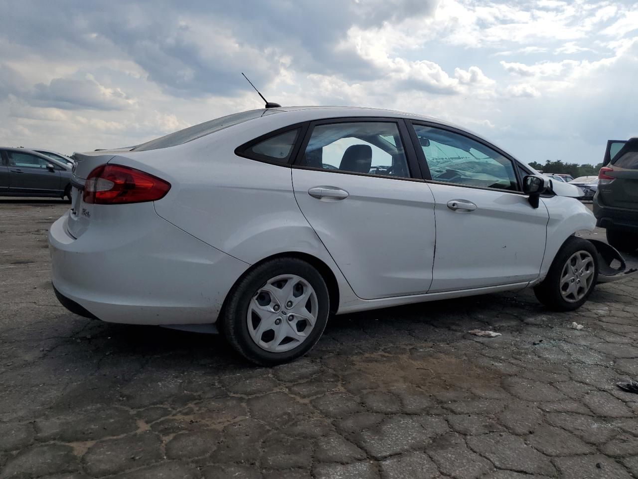 2013 Ford Fiesta S VIN: 3FADP4AJ4DM158281 Lot: 66933974