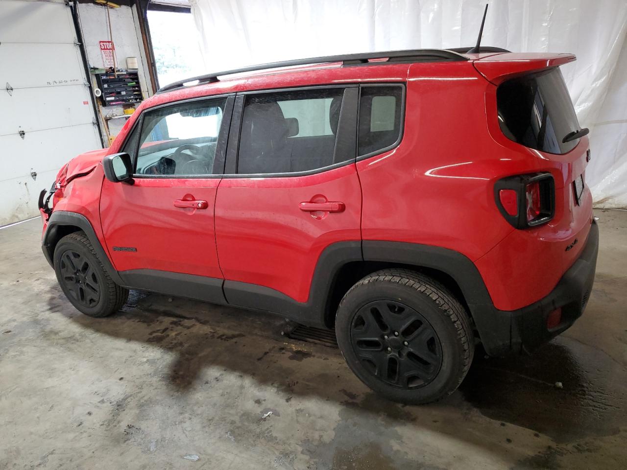 ZACNJBABXLP16015 2020 Jeep Renegade Sport