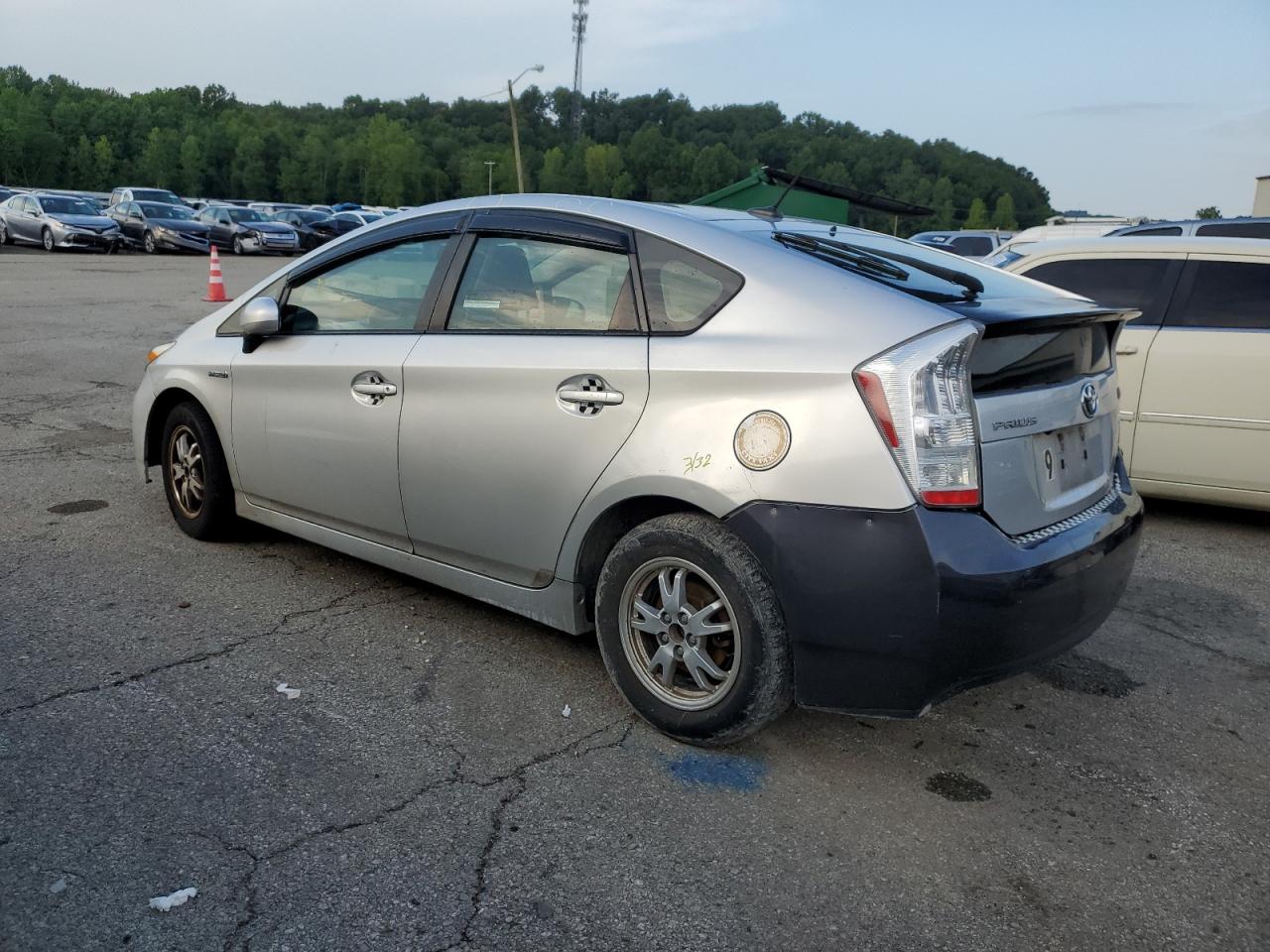2012 Toyota Prius - Image 2