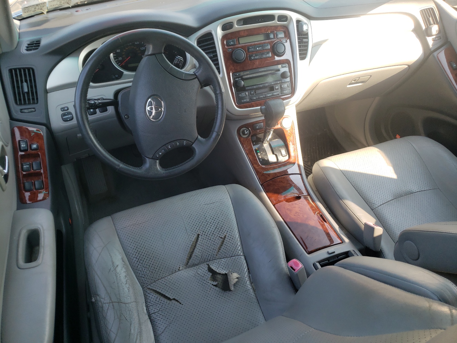 JTEEP21A150079332 2005 Toyota Highlander Limited