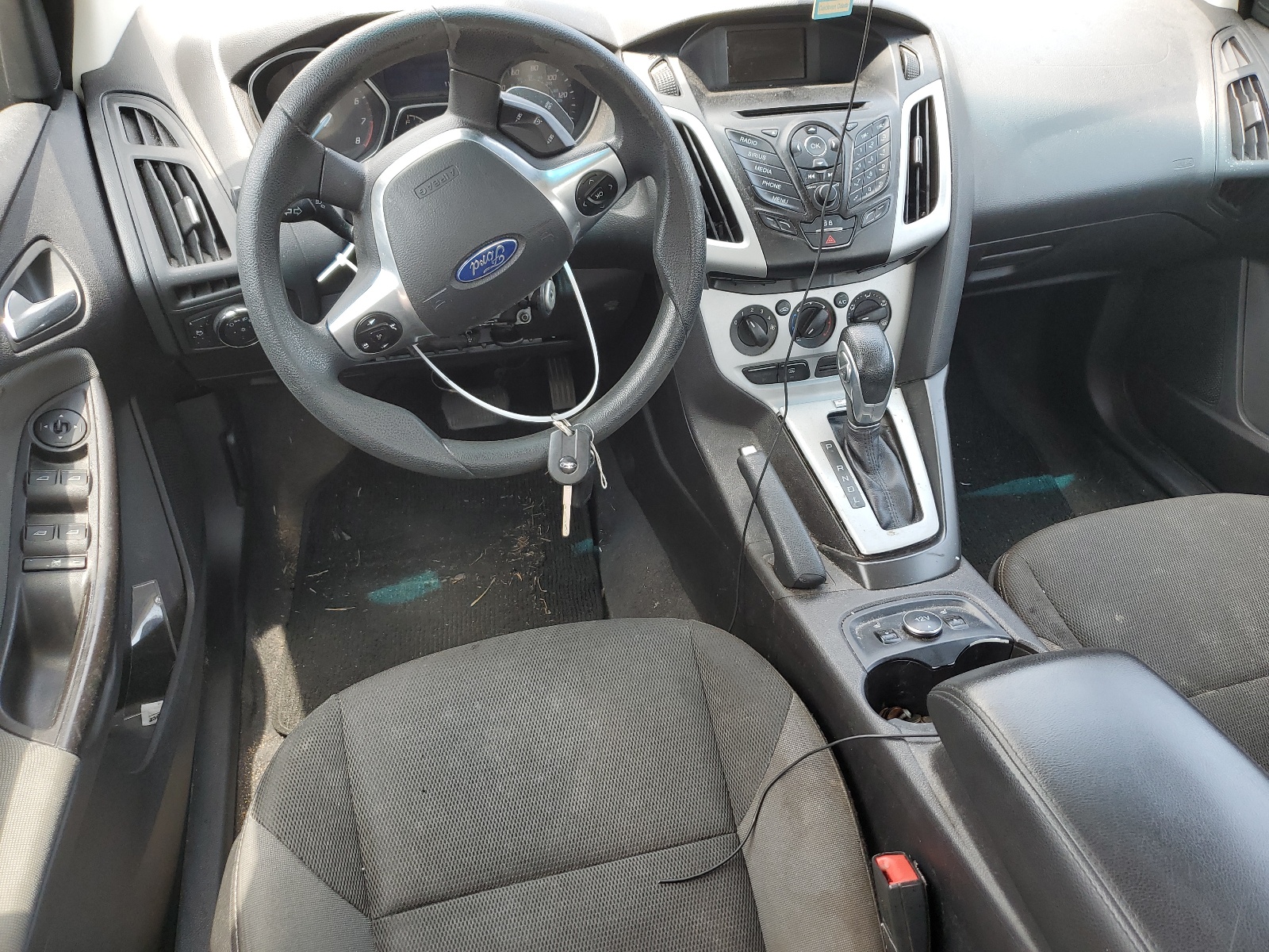 2014 Ford Focus Se vin: 1FADP3F20EL439430