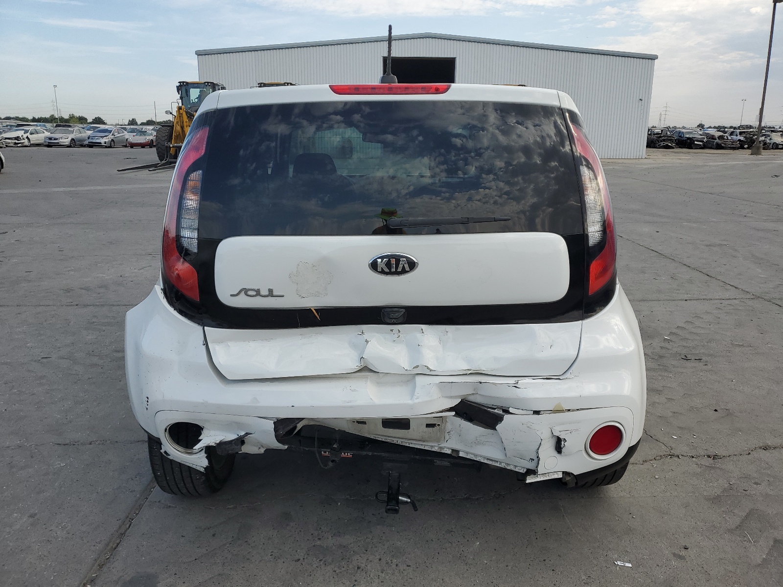 KNDJP3A58J7558151 2018 Kia Soul +