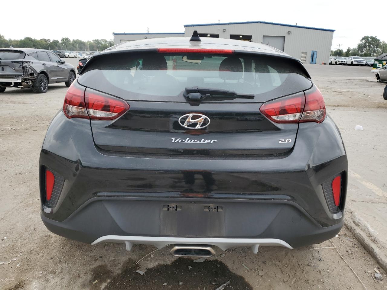 KMHTG6AF1KU010560 2019 Hyundai Veloster Base