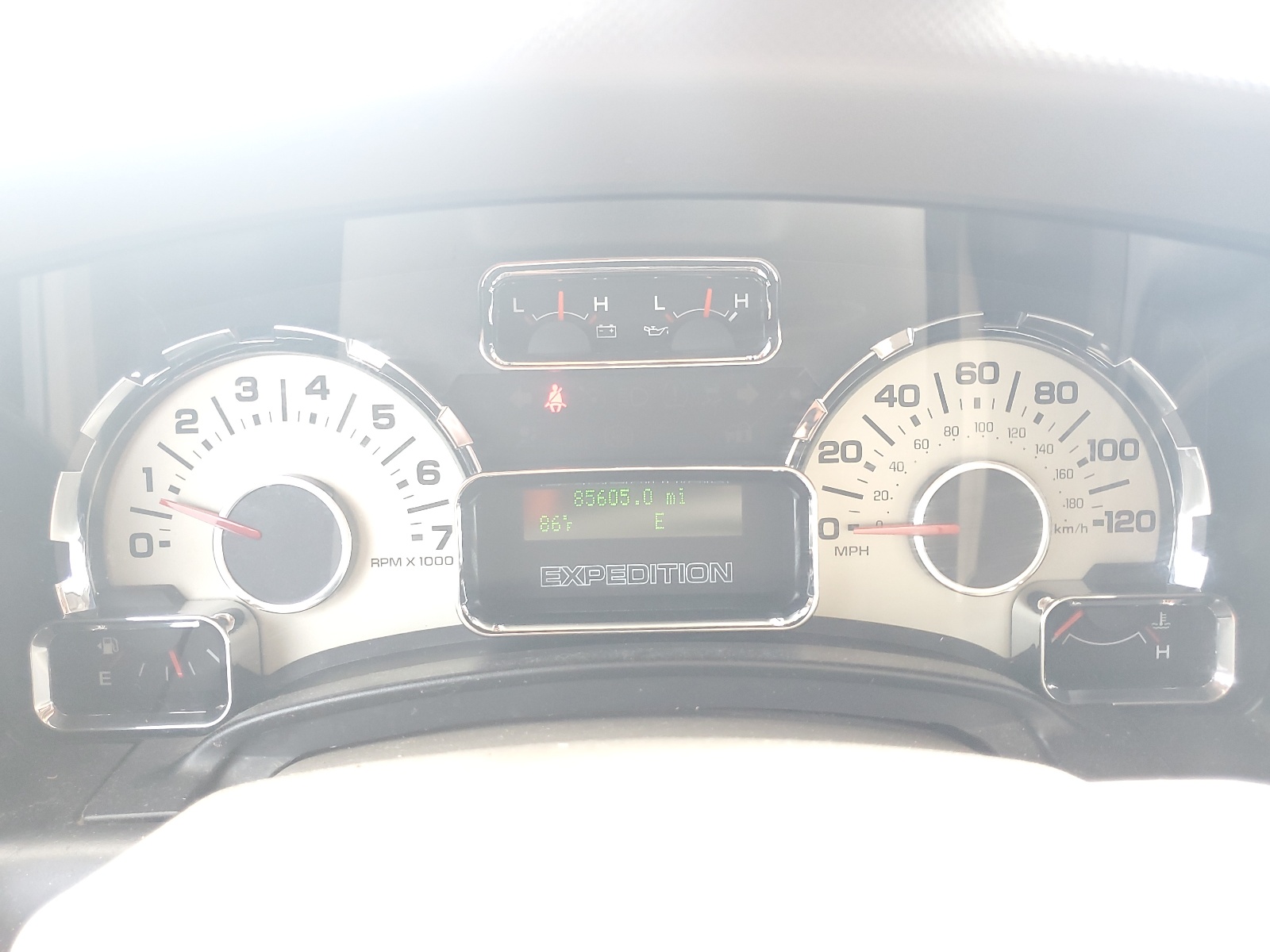 1FMJK1H54BEF18537 2011 Ford Expedition El Xlt