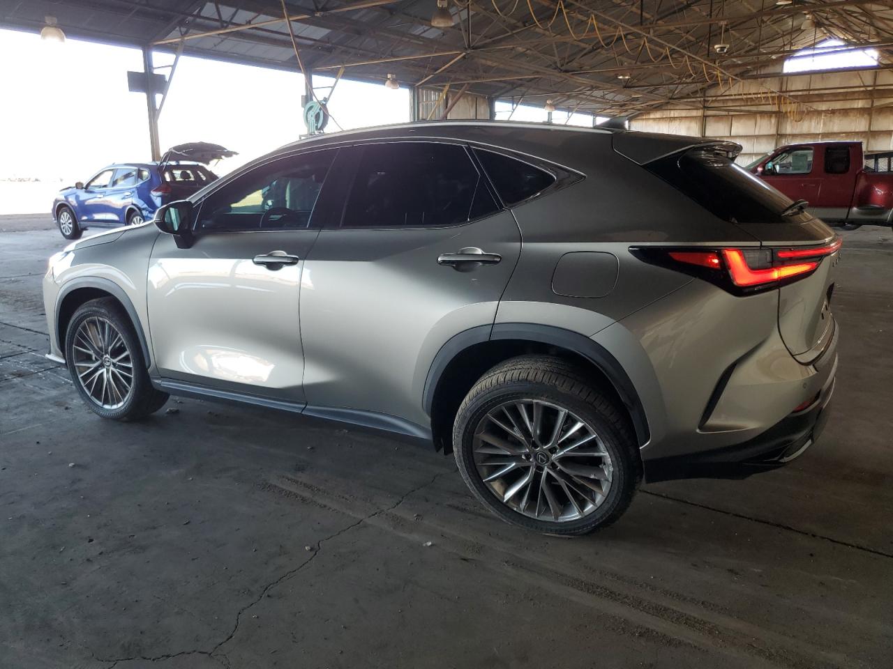 2T2HGCEZXRC036431 2024 LEXUS NX - Image 2