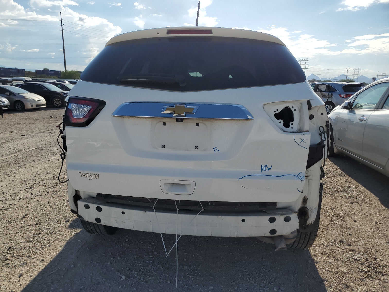 1GNKRFED6EJ116082 2014 Chevrolet Traverse Ls