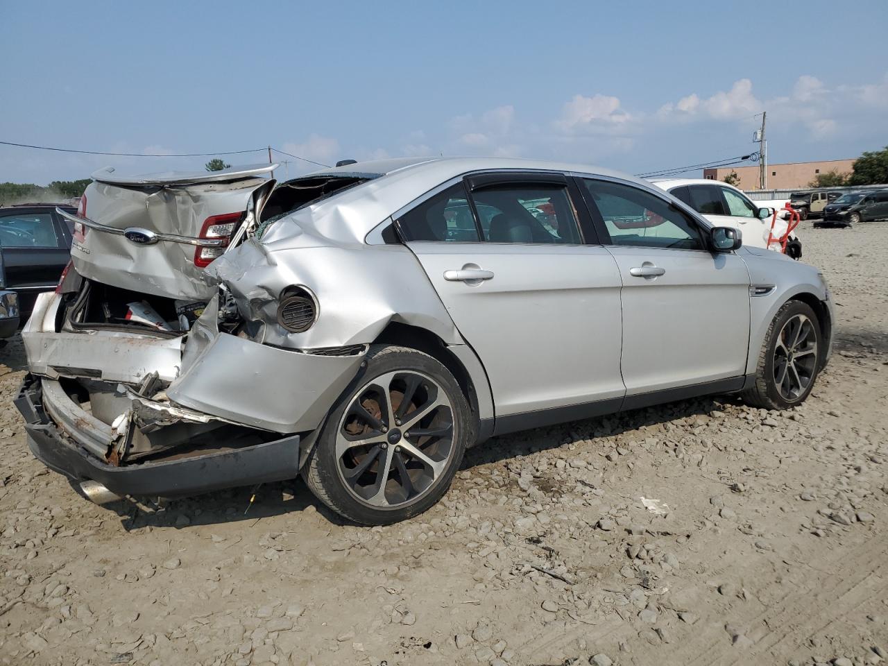 2014 Ford Taurus Sel VIN: 1FAHP2E8XEG184523 Lot: 67643764