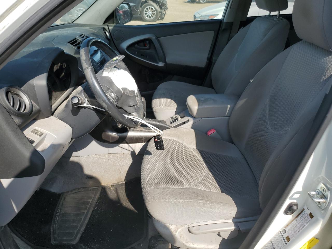 2009 Toyota RAV 4 - Image 7