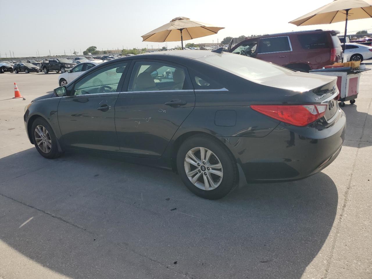 5NPEB4AC8DH659081 2013 Hyundai Sonata Gls