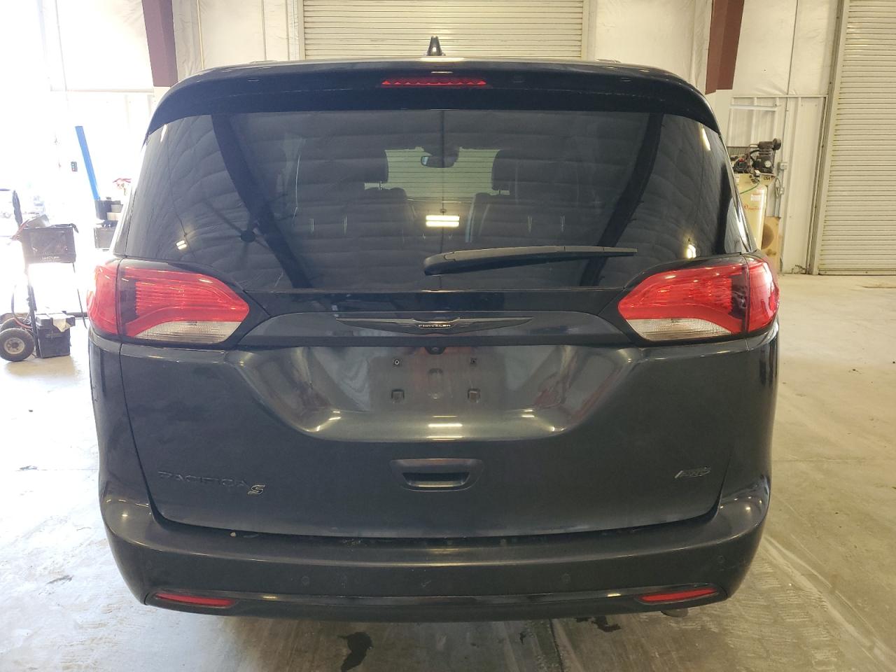 2020 Chrysler Pacifica Touring L VIN: 2C4RC3BG9LR263852 Lot: 66652214