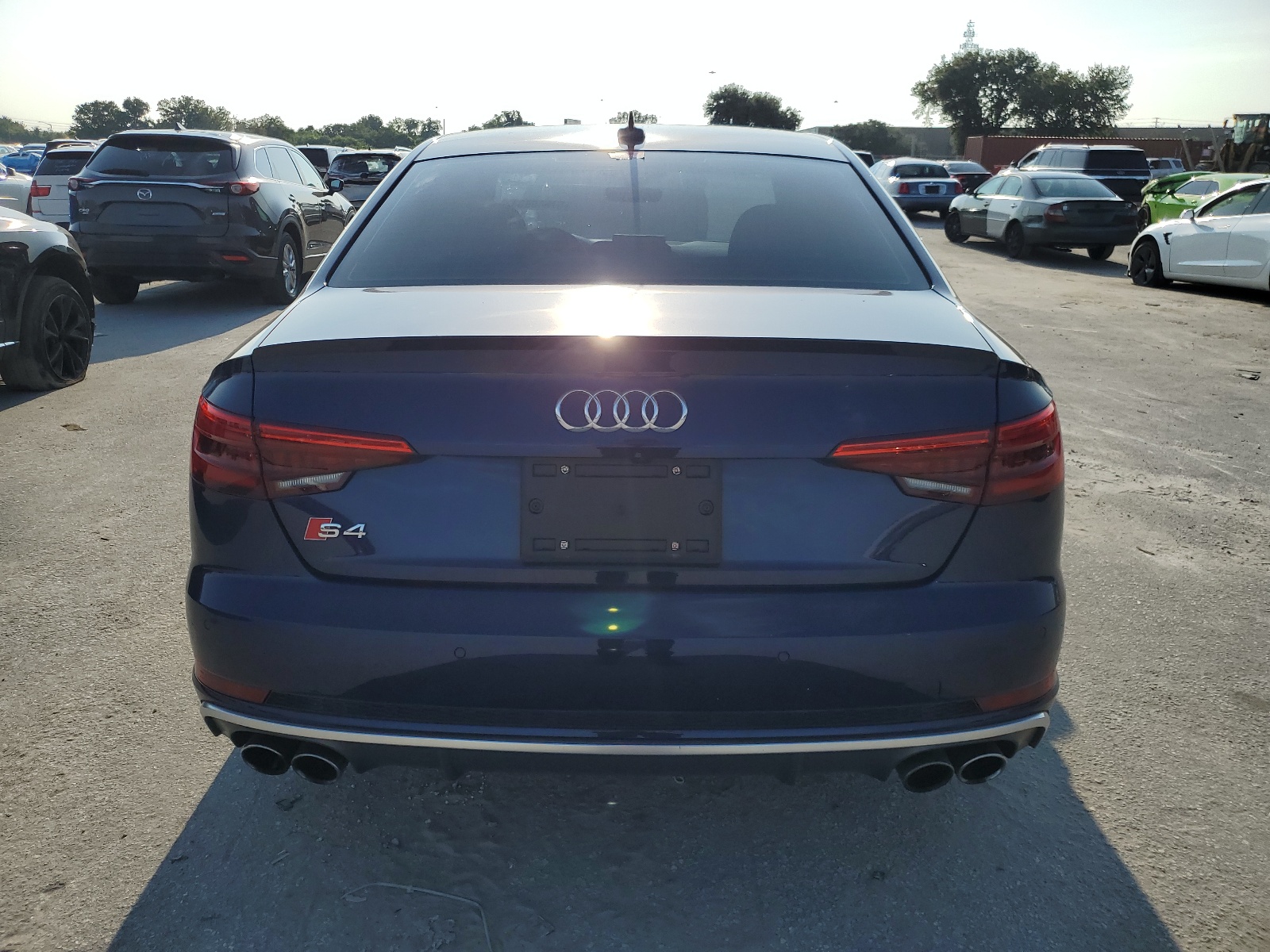 WAUC4AF43JA002321 2018 Audi S4 Prestige