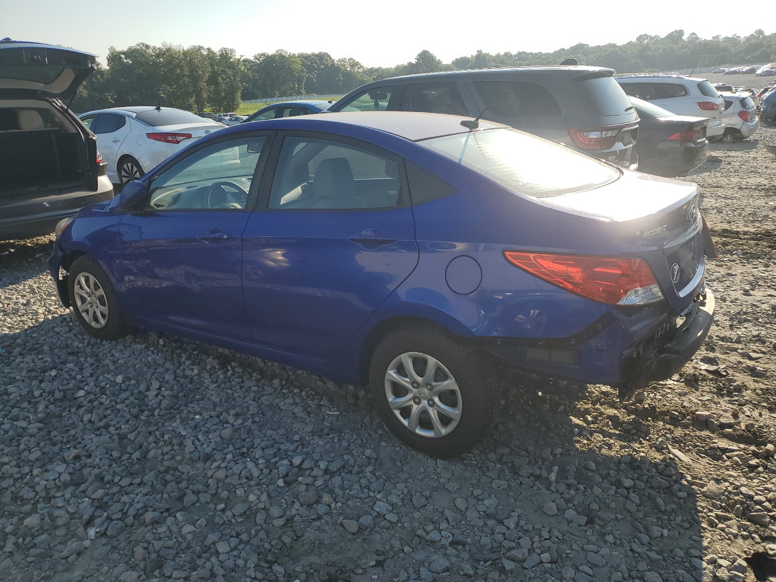 2013 Hyundai Accent Gls vin: KMHCT4AE4DU449178