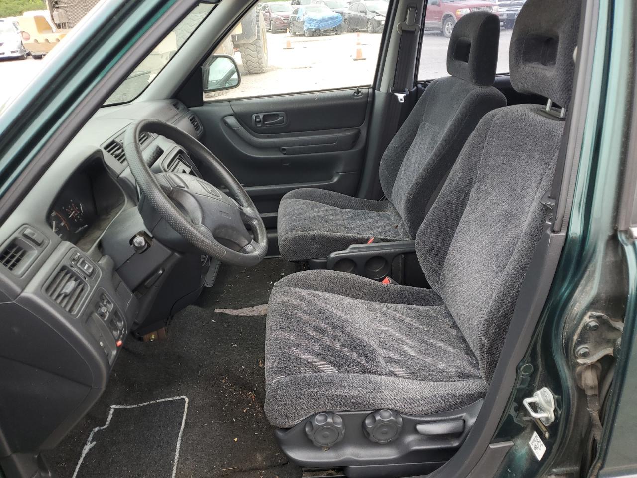 JHLRD1845XC060683 1999 Honda Cr-V Lx