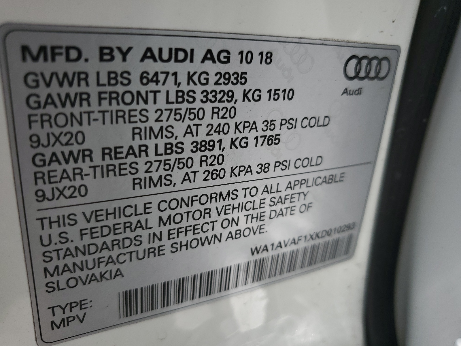 WA1AVAF1XKD010293 2019 Audi Q8 Premium