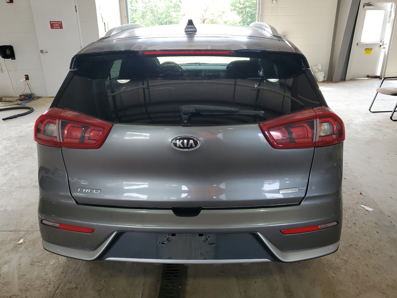 KNDCB3LCXH5055813 2017 Kia Niro Fe