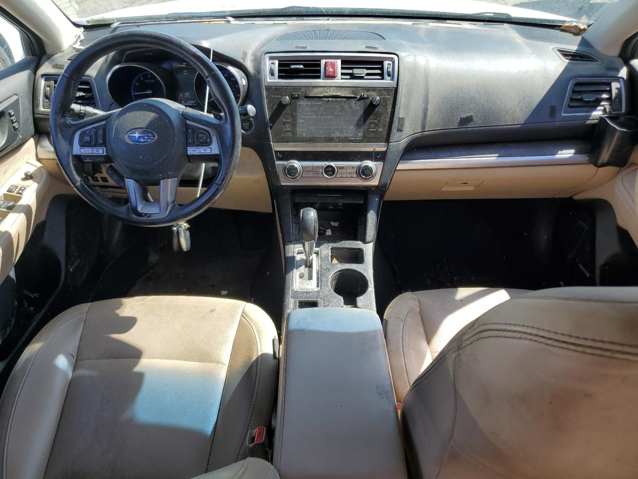 2017 Subaru Outback 2.5I Limited VIN: 4S4BSANC4H3358123 Lot: 69041914