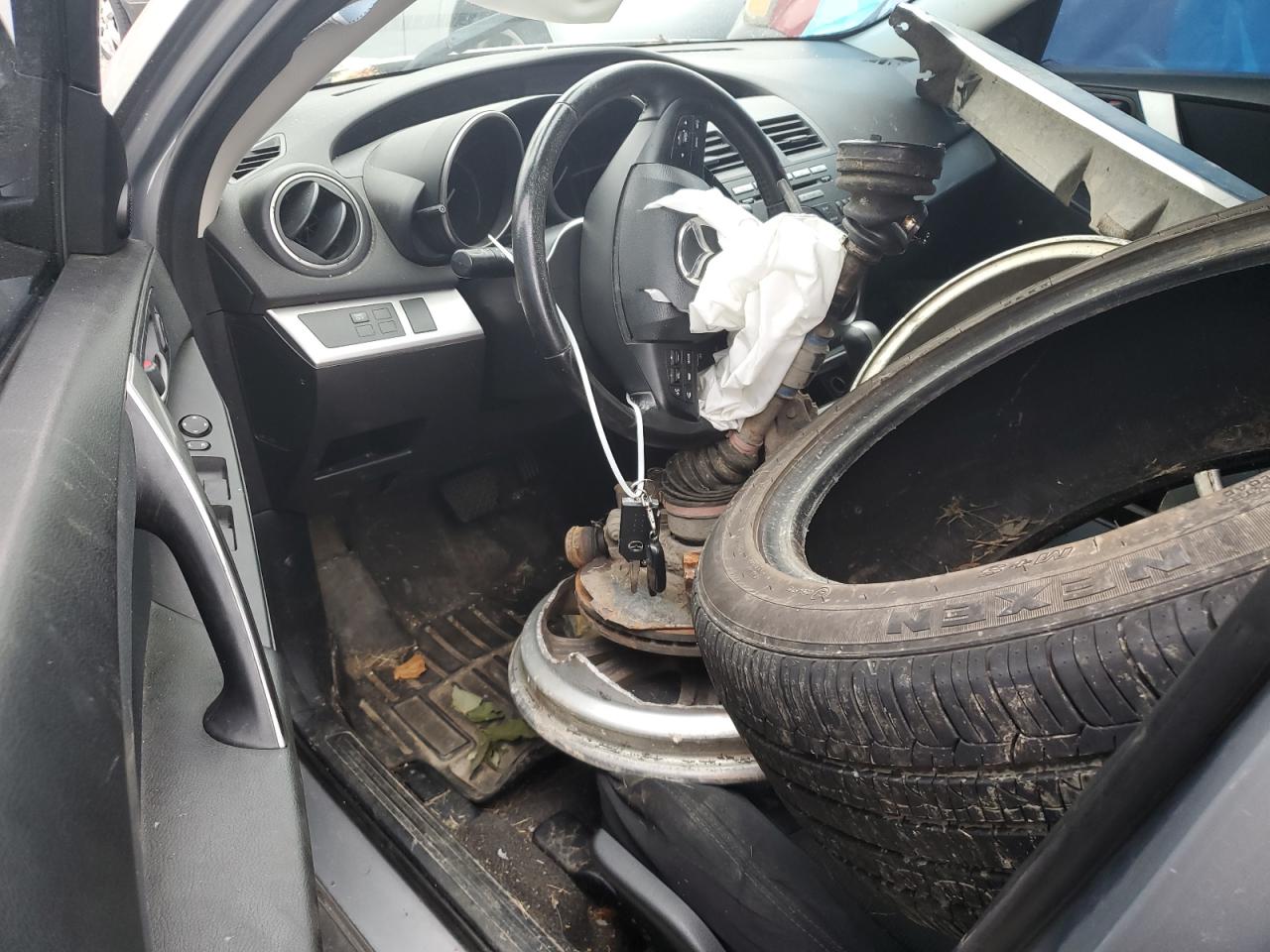 2011 Mazda 3 S VIN: JM1BL1K64B1474909 Lot: 64633694