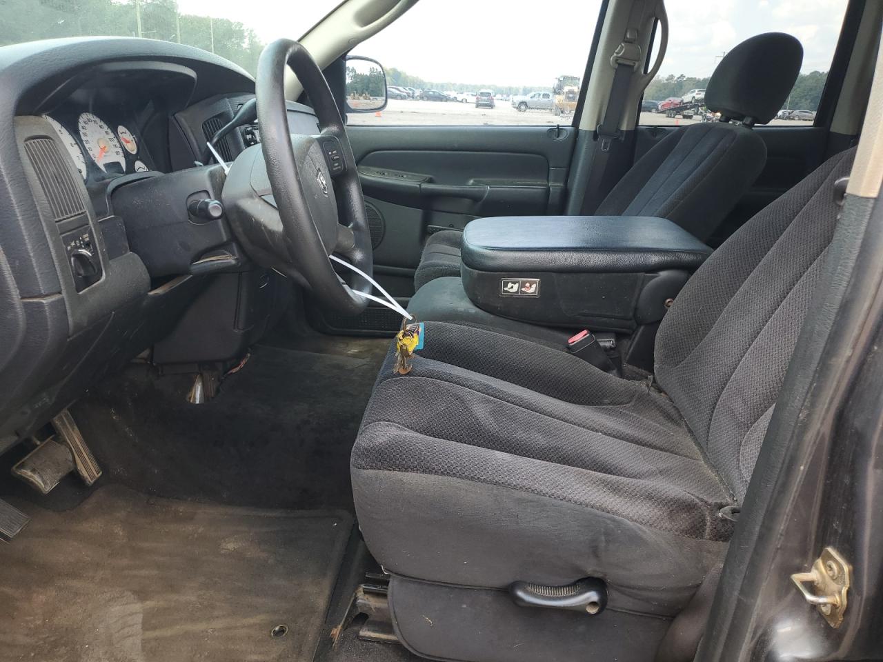 2004 Dodge Ram 1500 St VIN: 1D7HA18N14S522755 Lot: 67711614