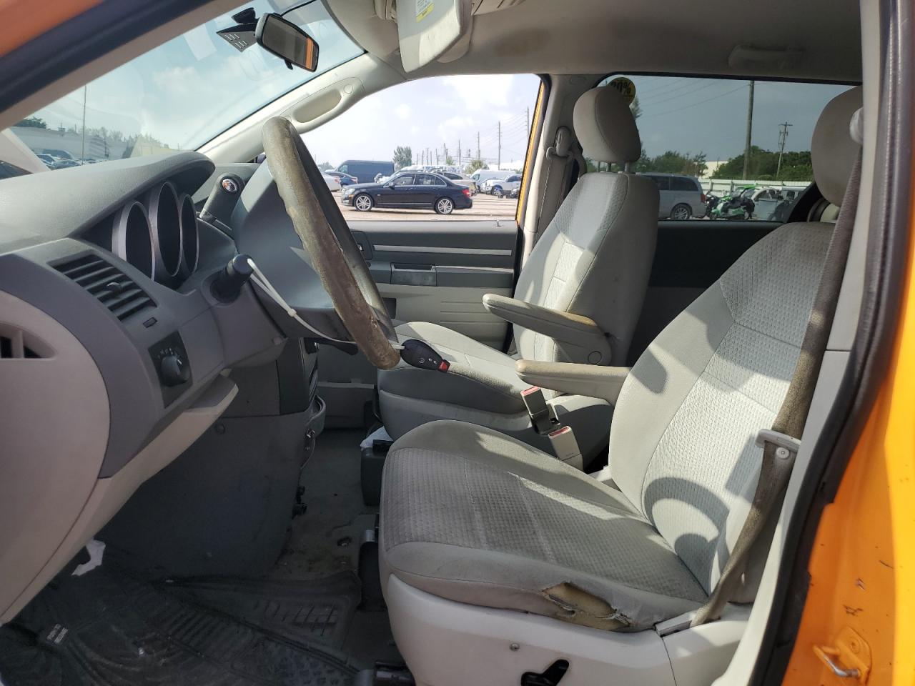 2010 Dodge Grand Caravan Se VIN: 2D4RN4DE7AR209512 Lot: 68286104