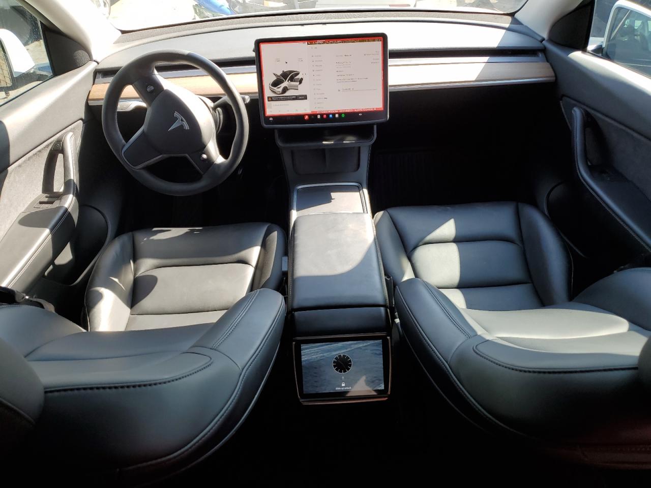 5YJYGAEE7MF214158 2021 Tesla Model Y