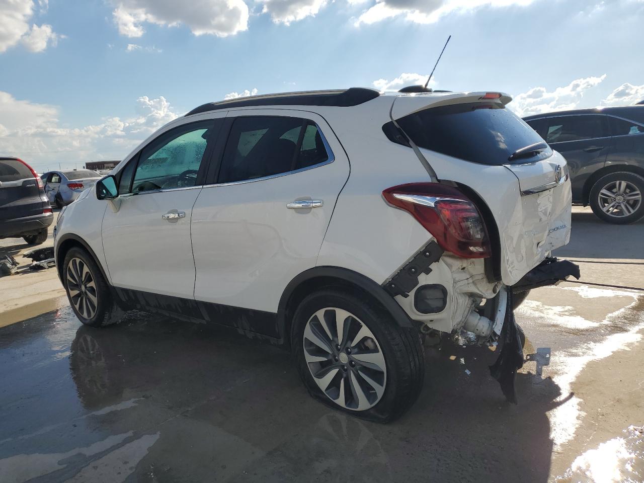 KL4CJASM5NB508292 2022 BUICK ENCORE - Image 2